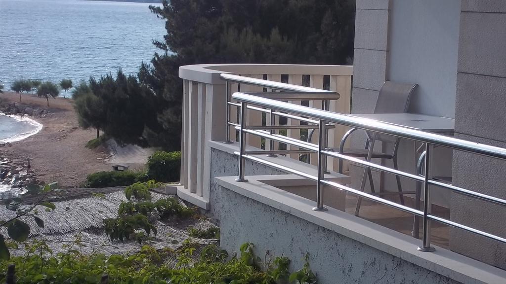 Apartments Kalajzic Omiš Habitación foto